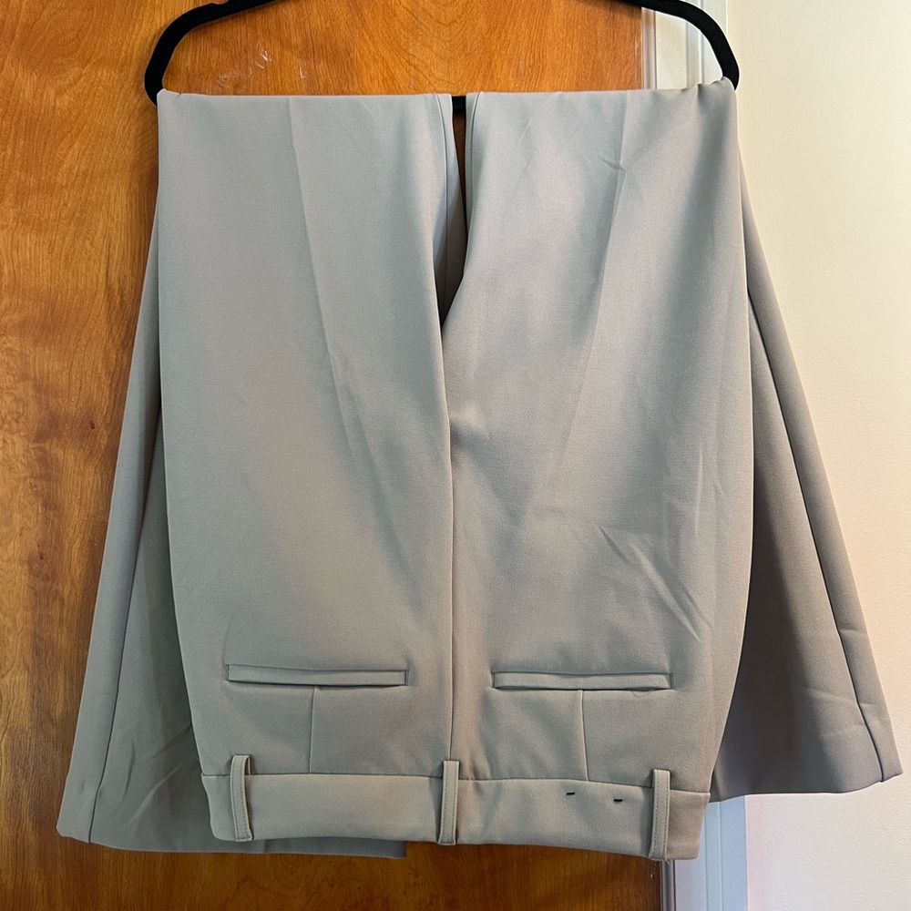 Express Editor Flare Mid Rise Pants - Picture 5 of 8